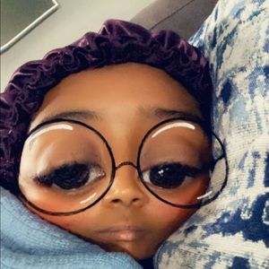 Meet your Posher, Constance